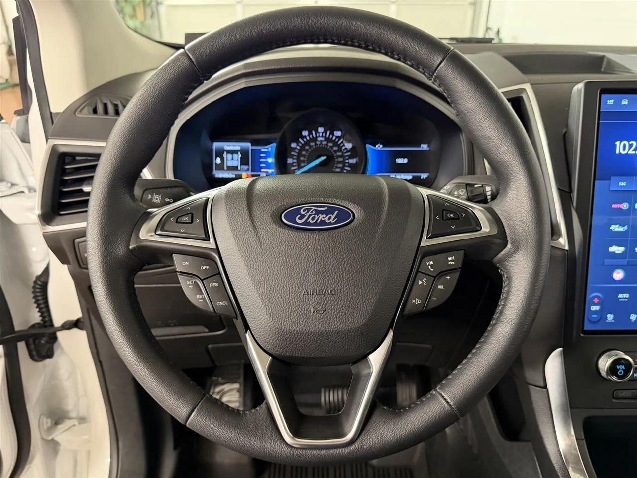 Ford Edge Titanium 2024