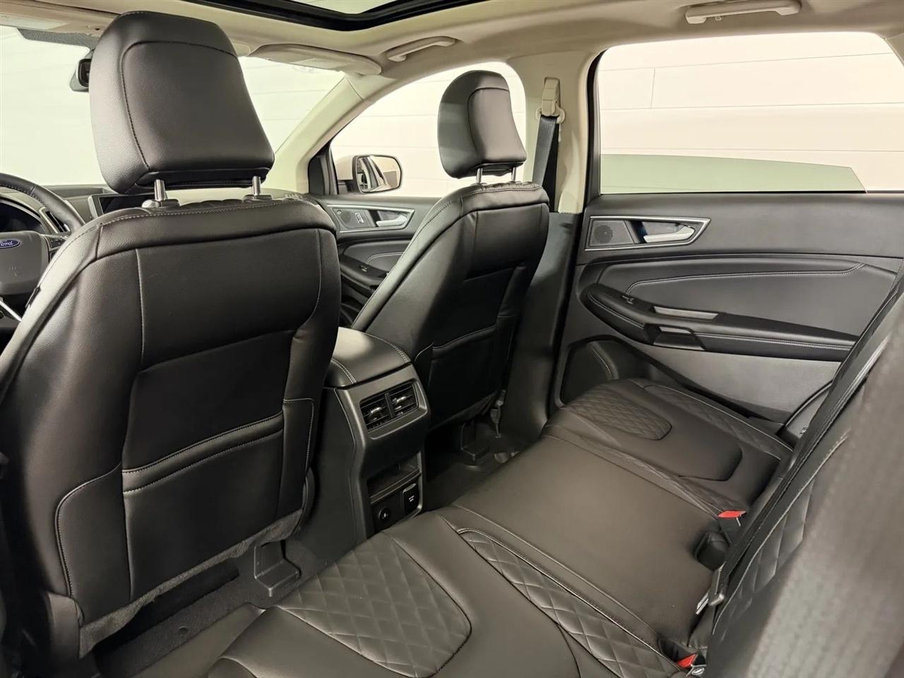 Ford Edge Titanium 2024