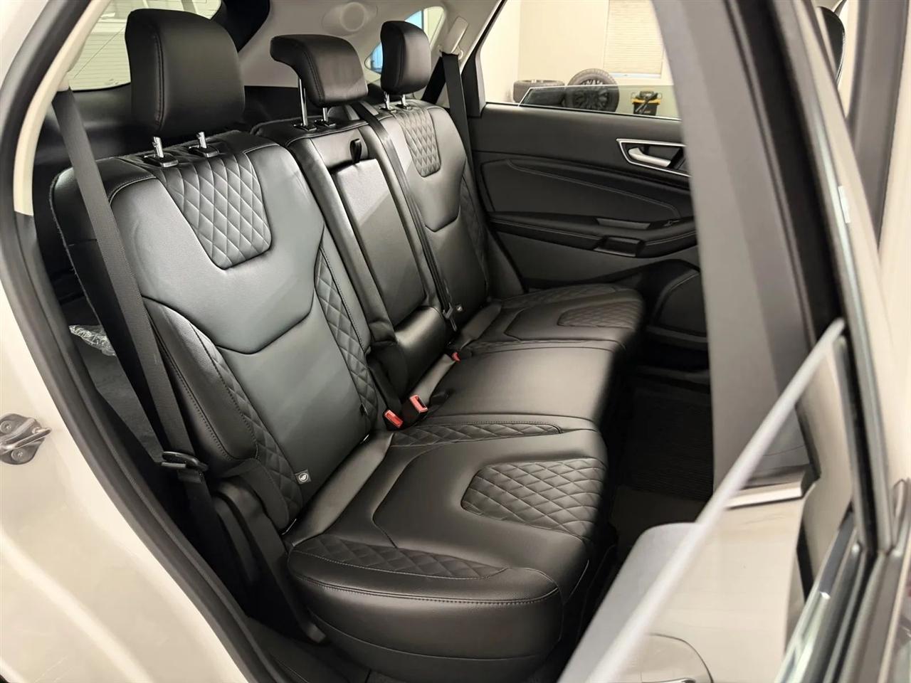 Ford Edge Titanium 2024