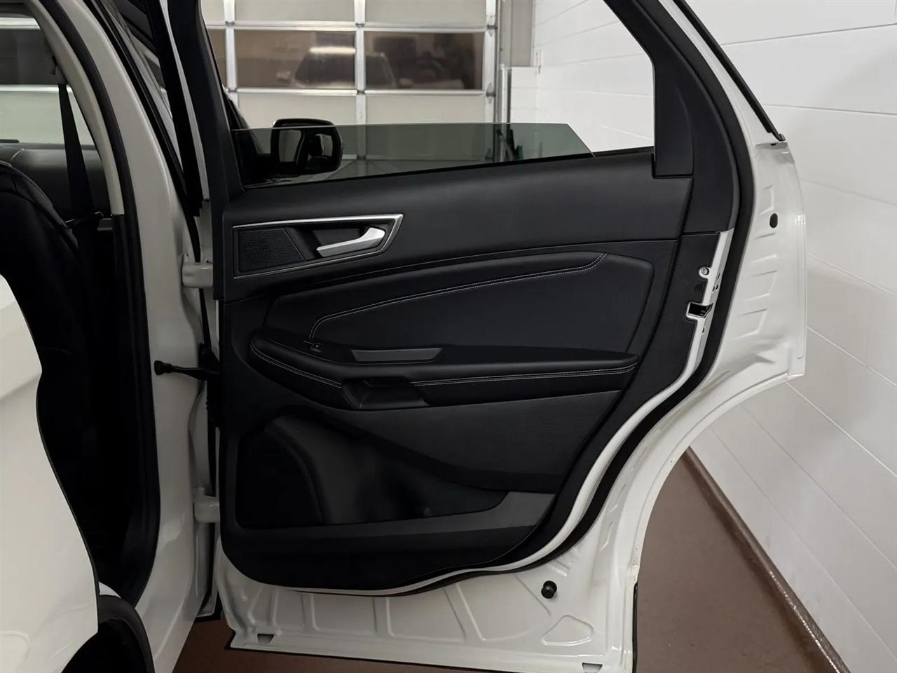 Ford Edge Titanium 2024
