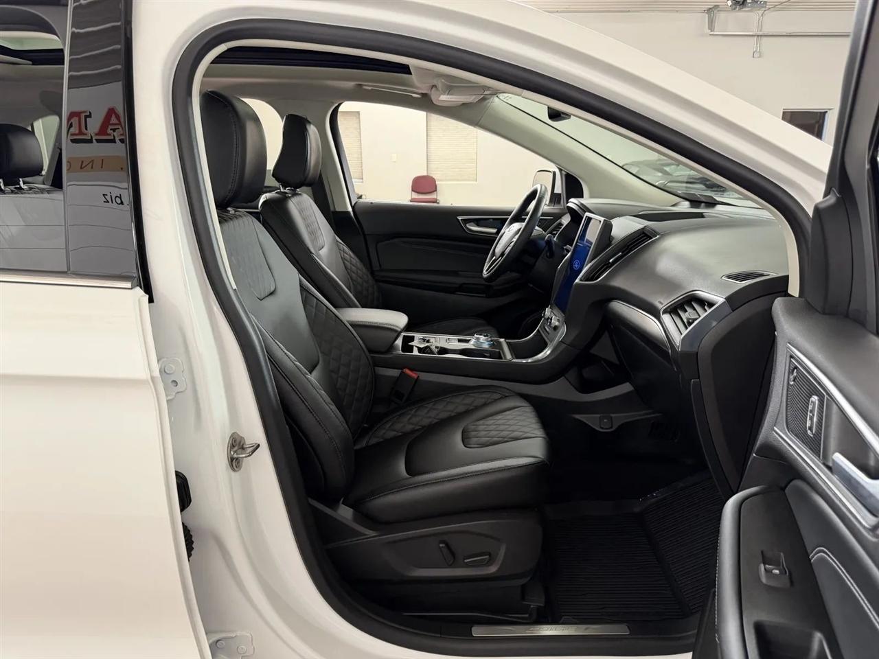 Ford Edge Titanium 2024