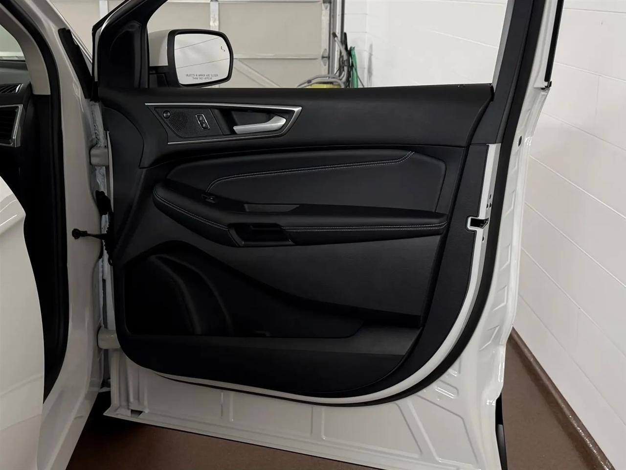 Ford Edge Titanium 2024