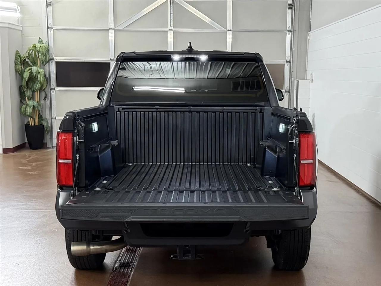 Toyota Tacoma TRD Sport Double Cab 4WD 2025