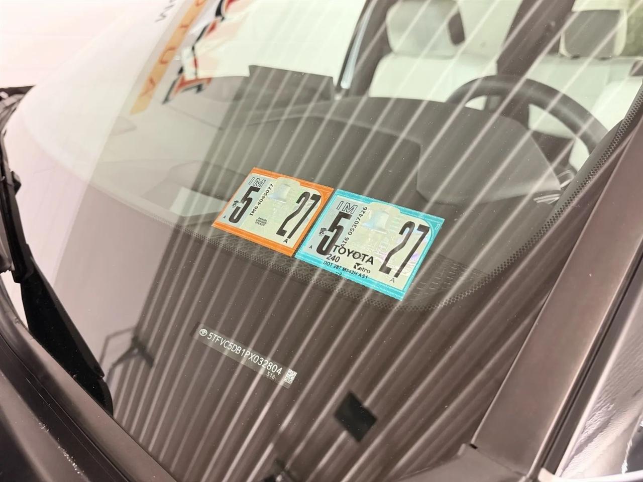Toyota Tundra Capstone CrewMax 4WD Hybrid 2023