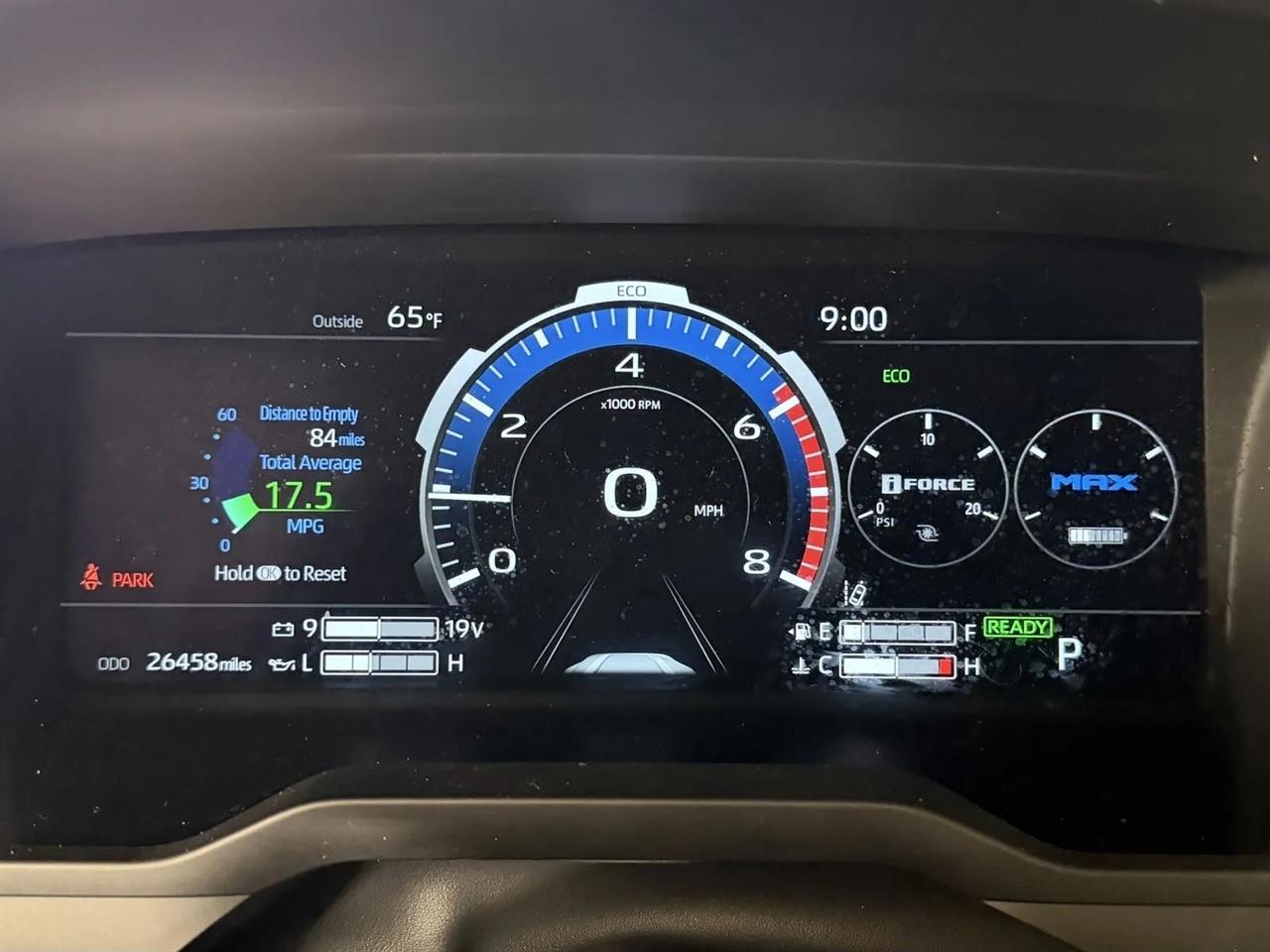 Toyota Tundra Capstone CrewMax 4WD Hybrid 2023