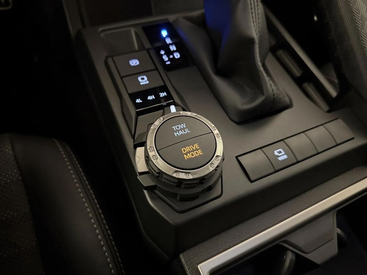 Toyota 4Runner TRD Sport 4WD 2025