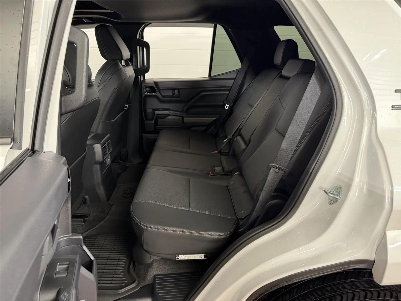 Toyota 4Runner TRD Sport 4WD 2025