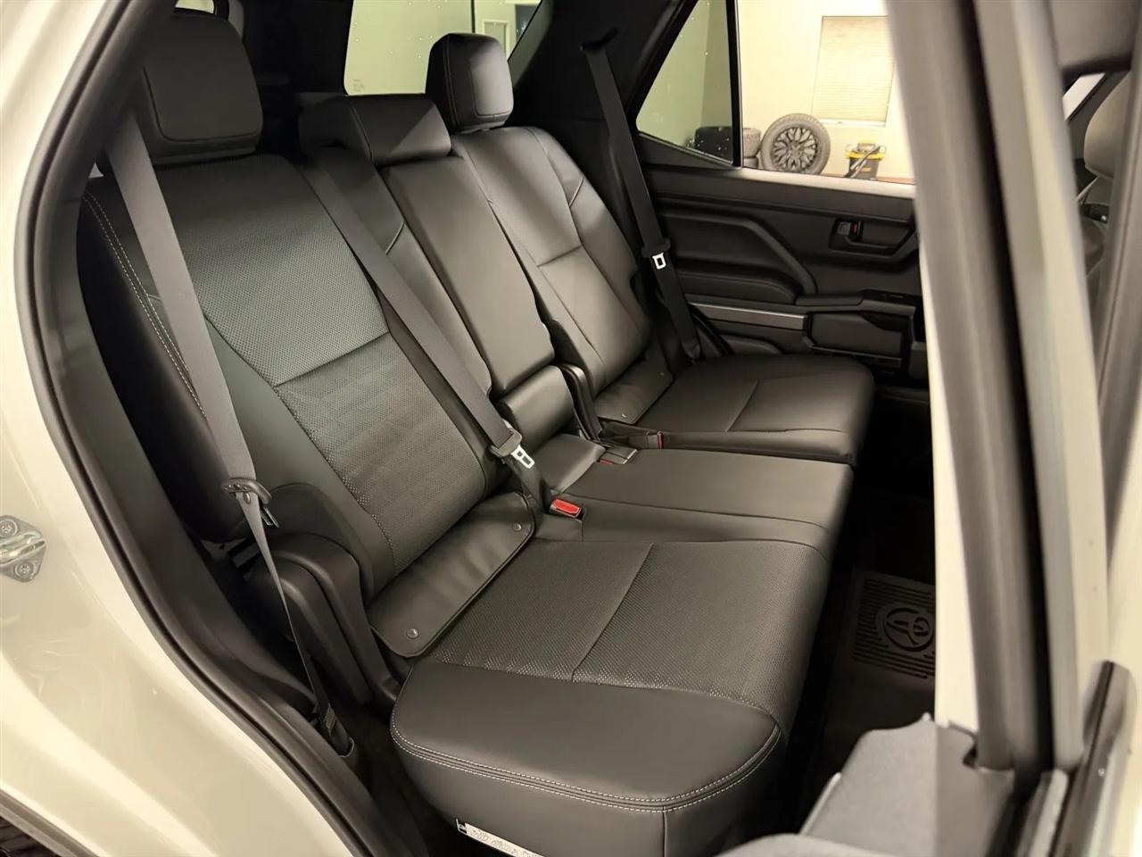 Toyota 4Runner TRD Sport 4WD 2025