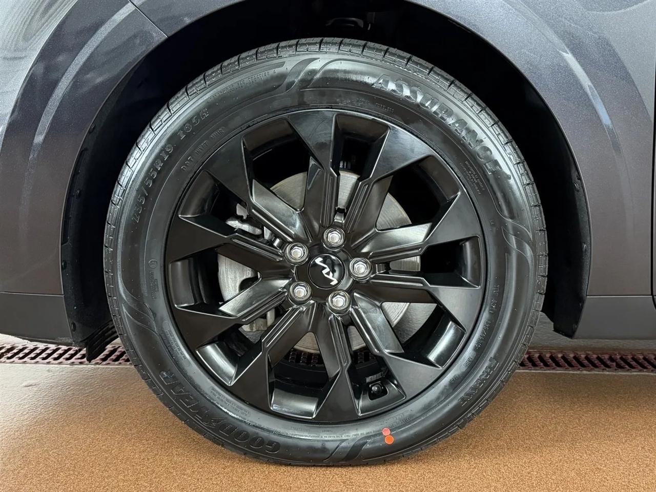 Kia Carnival SX Prestige 2024