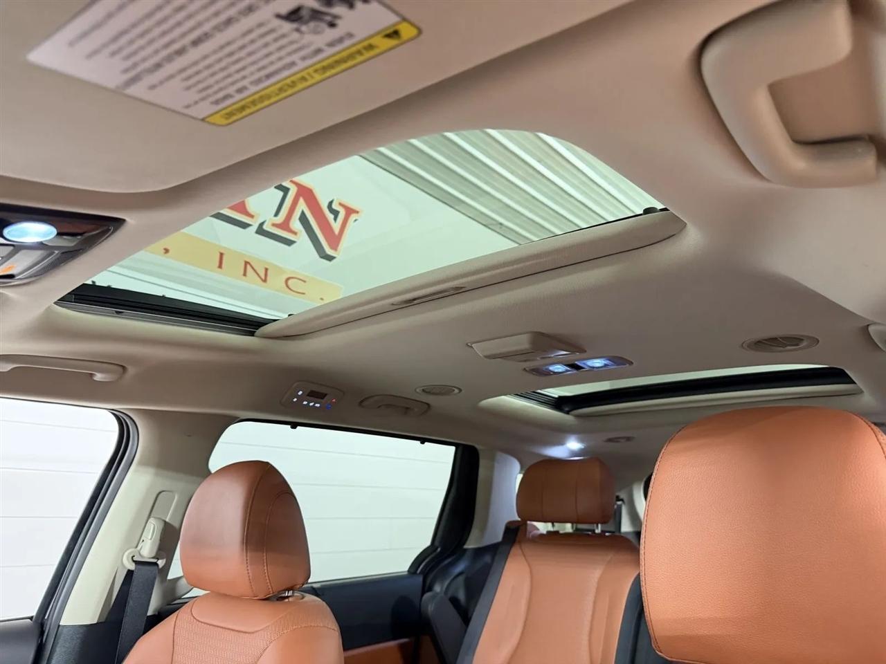 Kia Carnival SX Prestige 2024