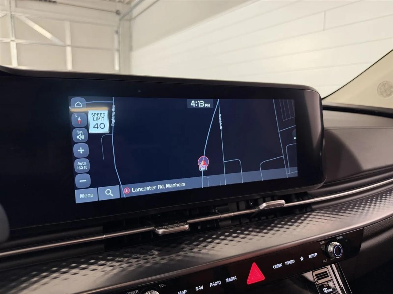 Kia Carnival SX Prestige 2024