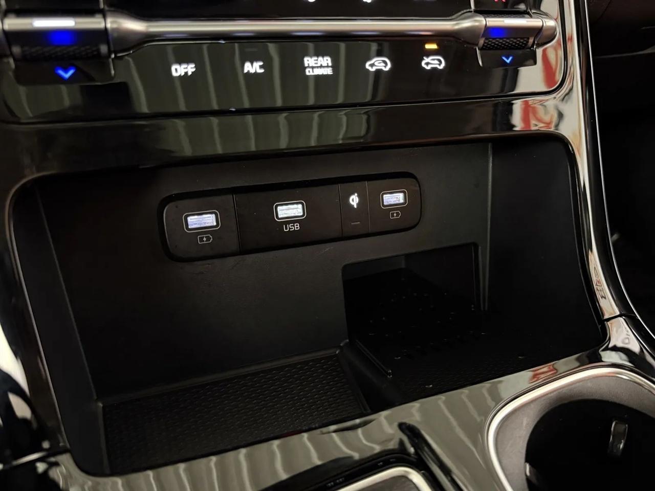 Kia Carnival SX Prestige 2024