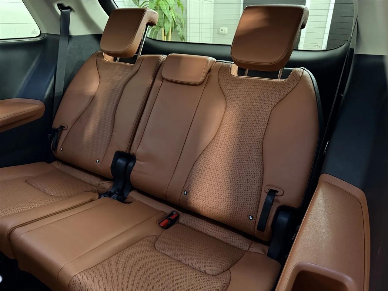Kia Carnival SX Prestige 2024