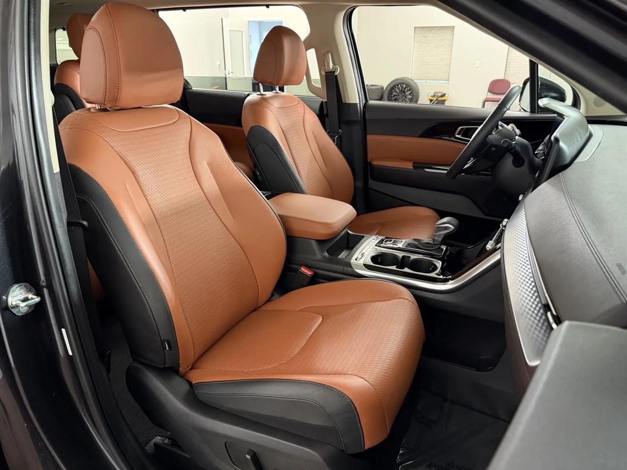 Kia Carnival SX Prestige 2024