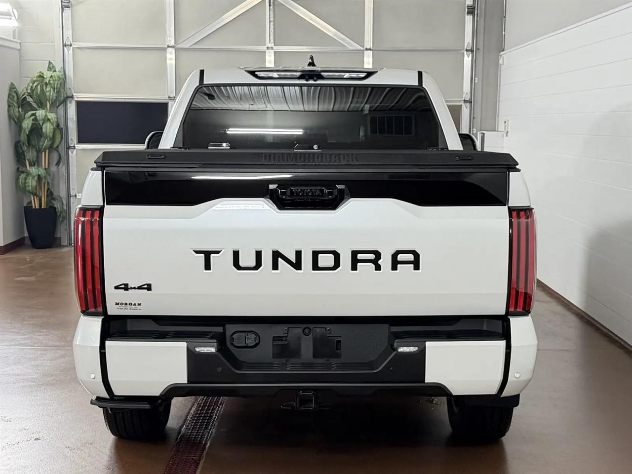 Toyota Tundra Platinum CrewMax 4WD 2023