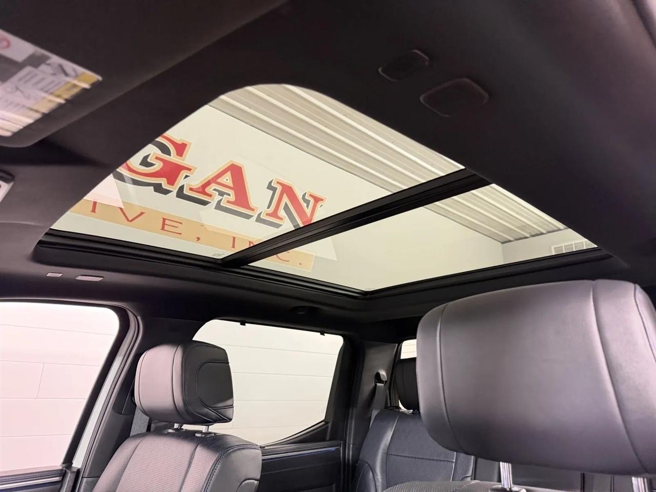 Toyota Tundra Platinum CrewMax 4WD 2023