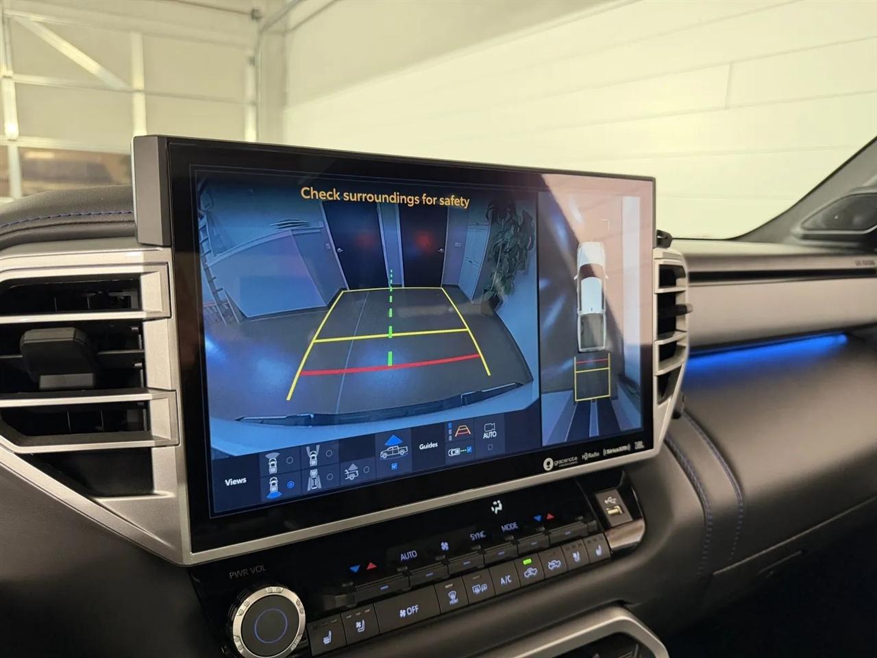 Toyota Tundra Platinum CrewMax 4WD 2023