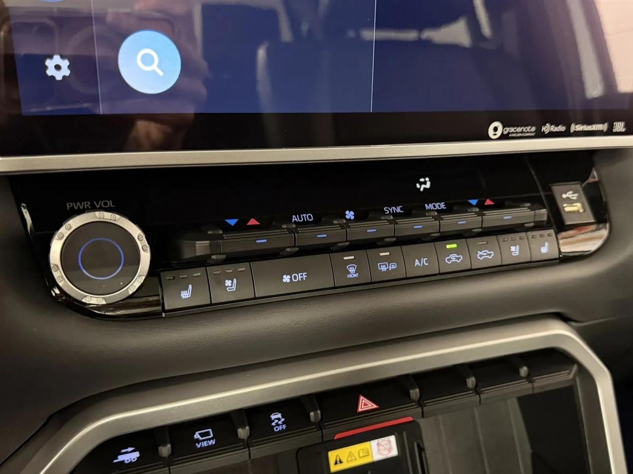 Toyota Tundra Platinum CrewMax 4WD 2023