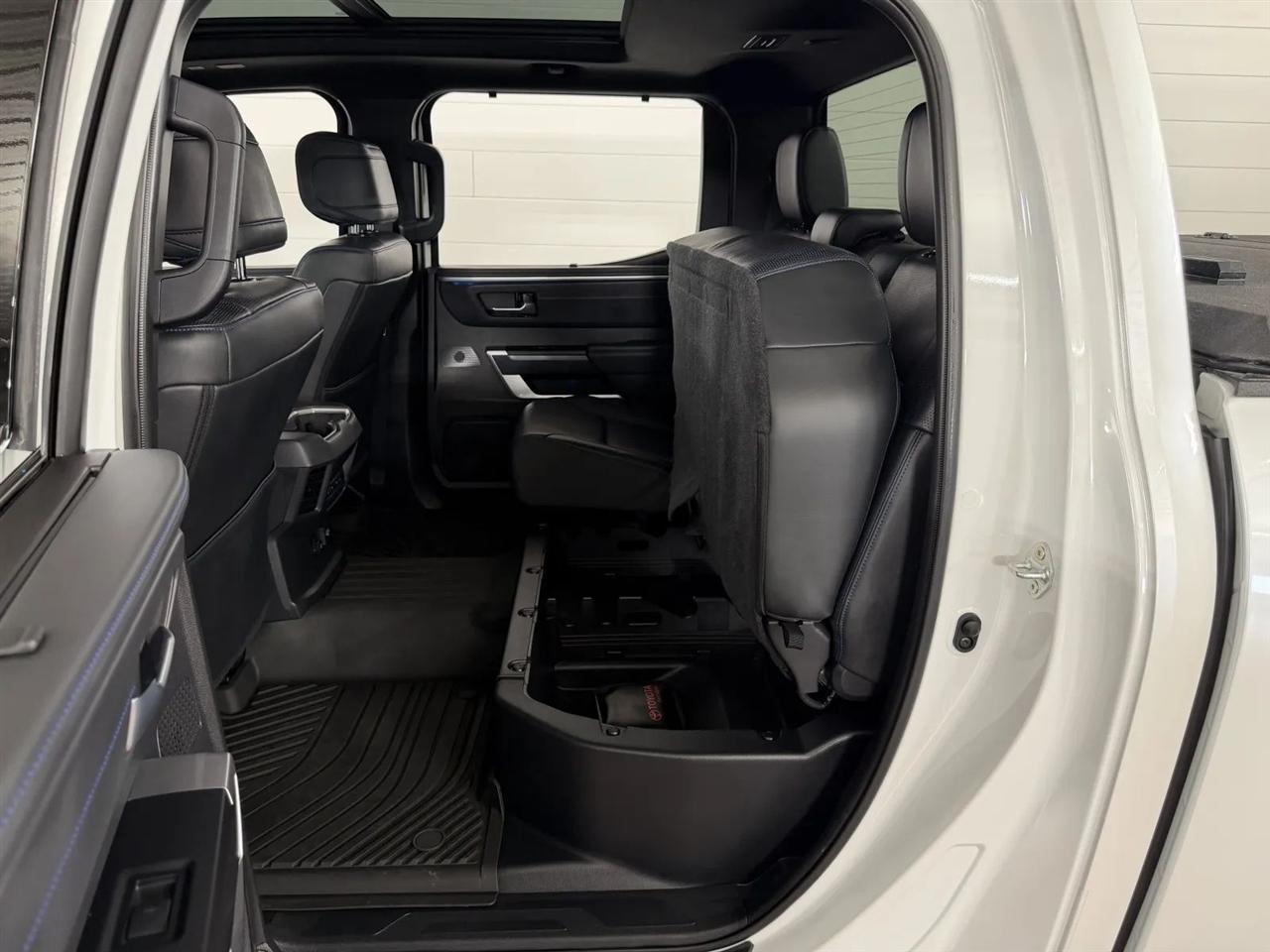 Toyota Tundra Platinum CrewMax 4WD 2023
