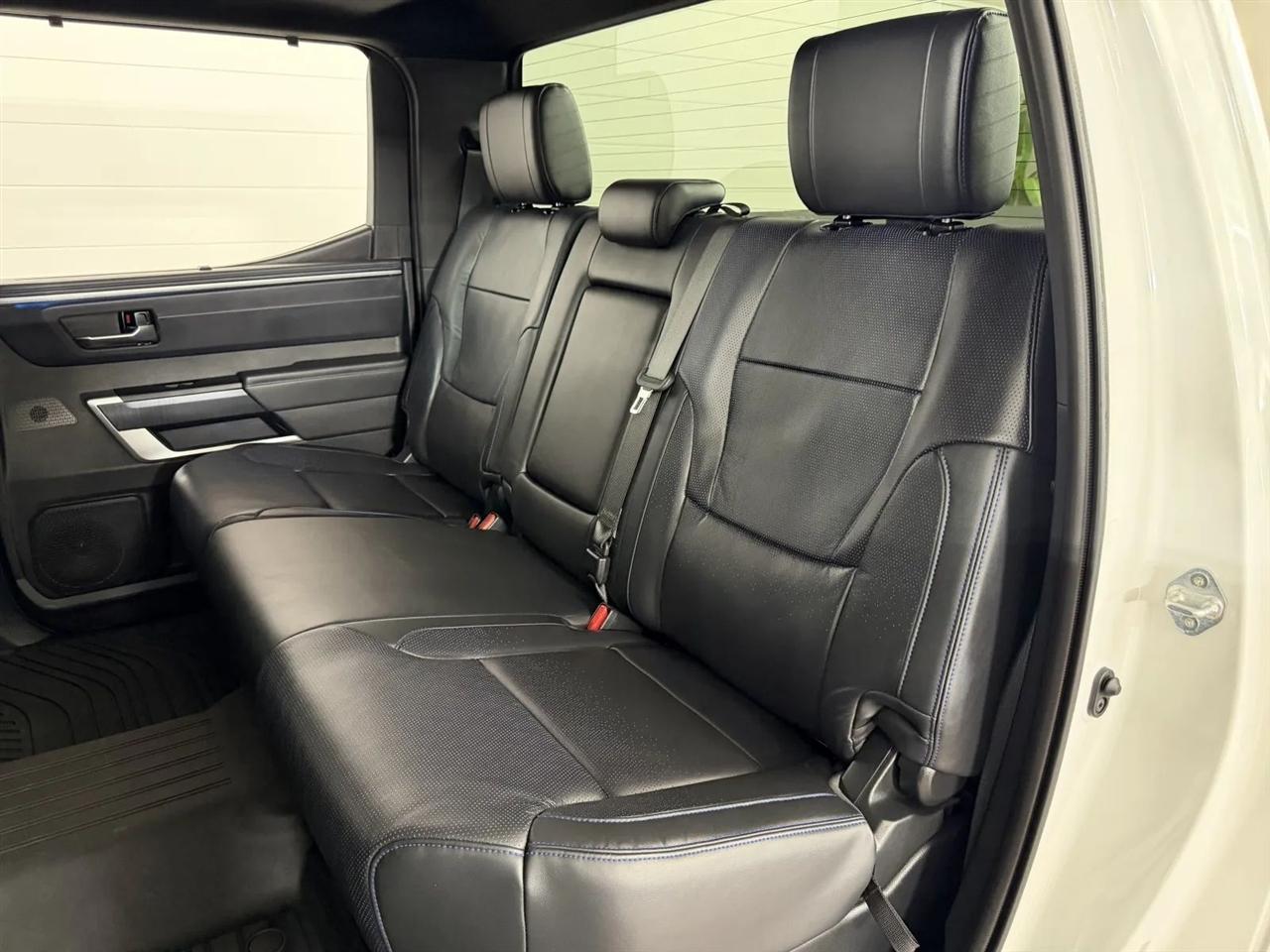 Toyota Tundra Platinum CrewMax 4WD 2023