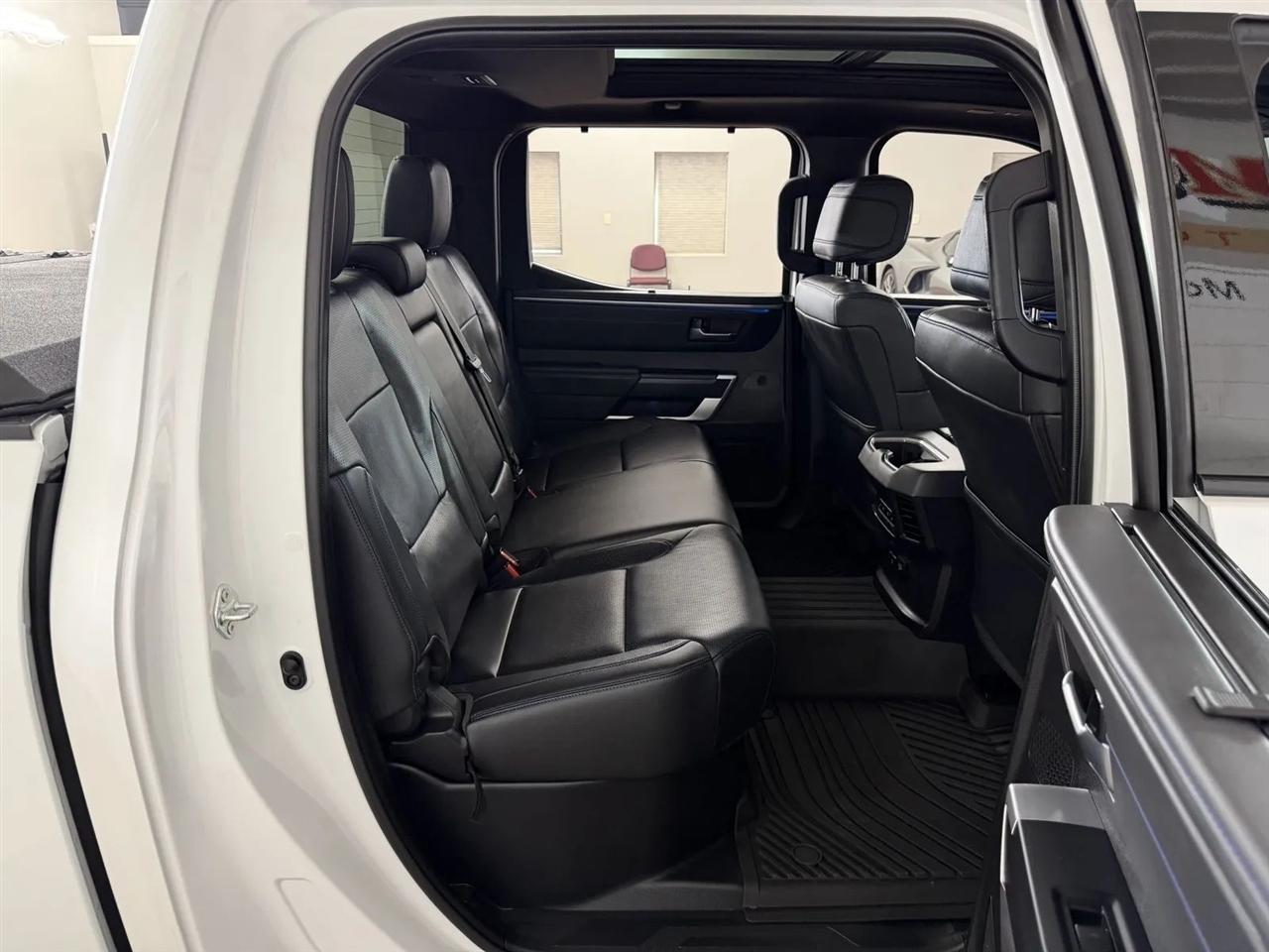 Toyota Tundra Platinum CrewMax 4WD 2023