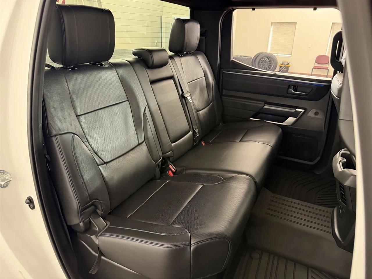 Toyota Tundra Platinum CrewMax 4WD 2023