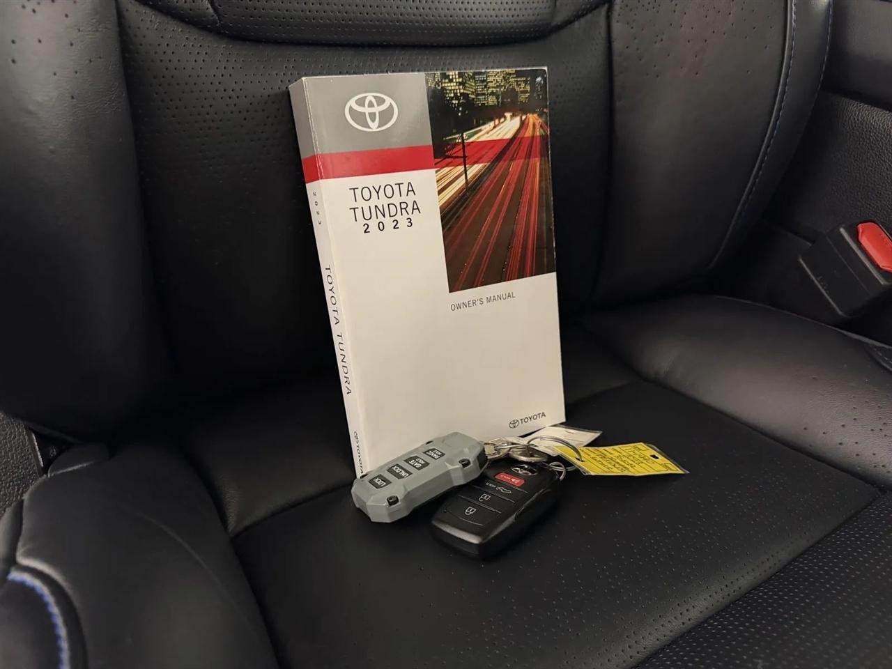 Toyota Tundra Platinum CrewMax 4WD 2023
