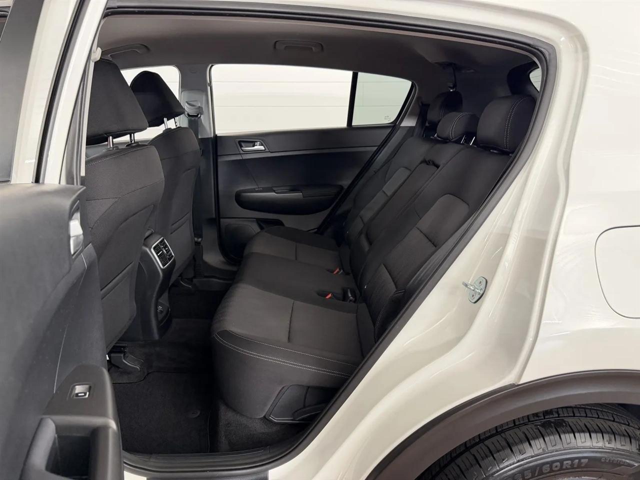 Kia Sportage LX AWD 2021