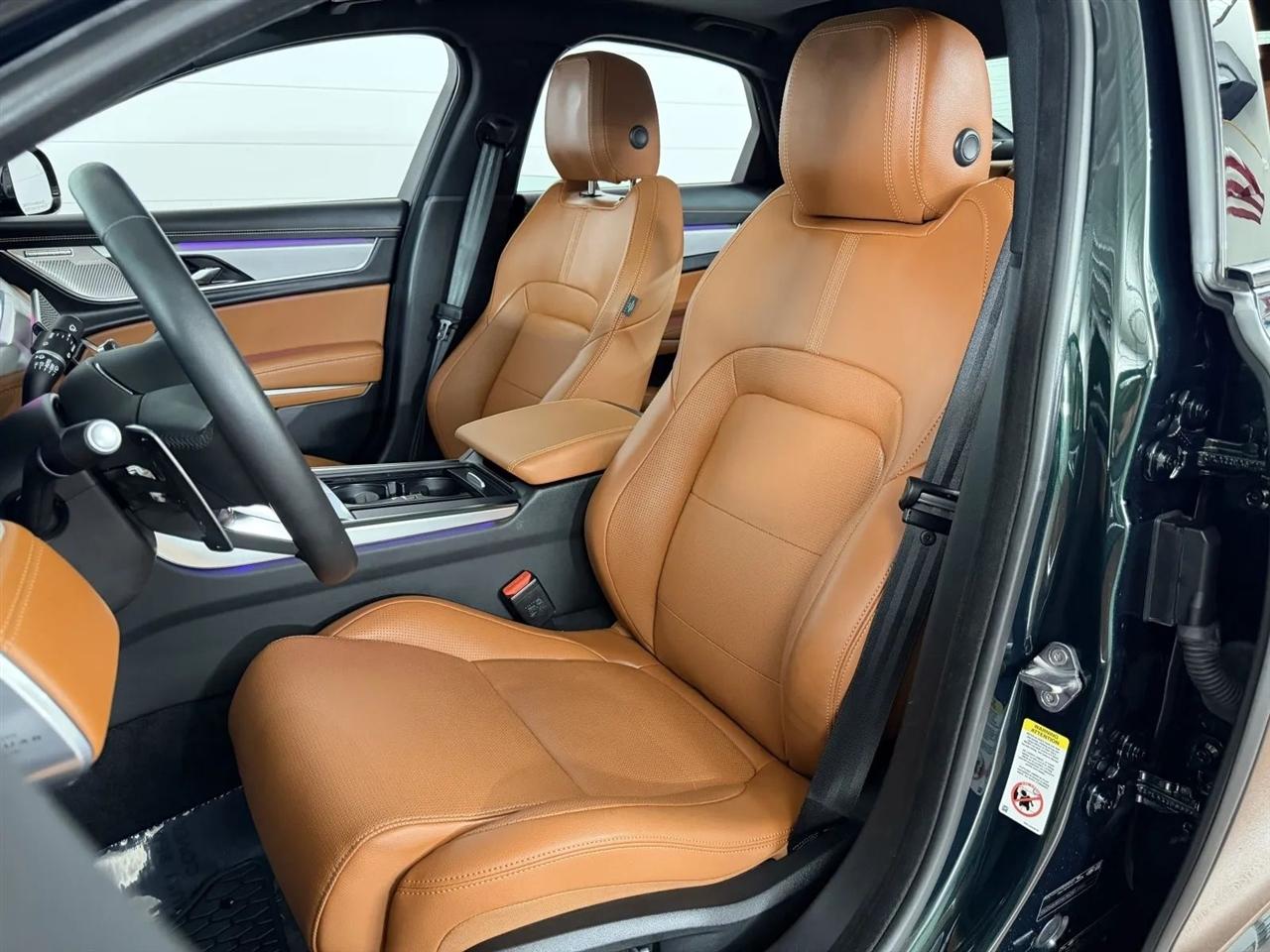 Jaguar XF-Series P300 R-Dynamic SE AWD 2024