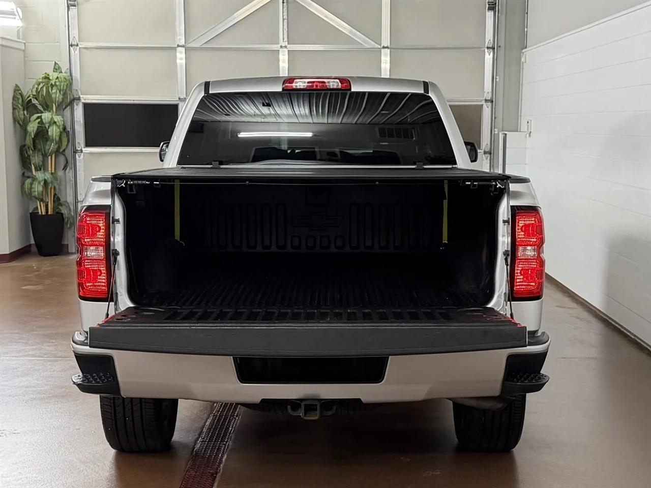 Chevrolet Silverado 1500 Custom Crew Cab 4WD 2018