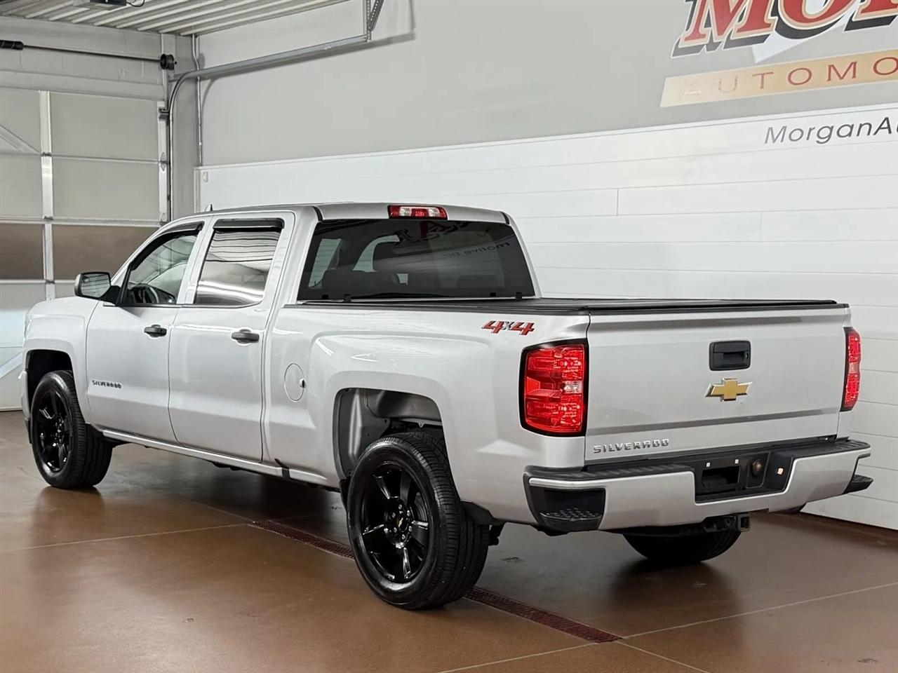 Chevrolet Silverado 1500 Custom Crew Cab 4WD 2018