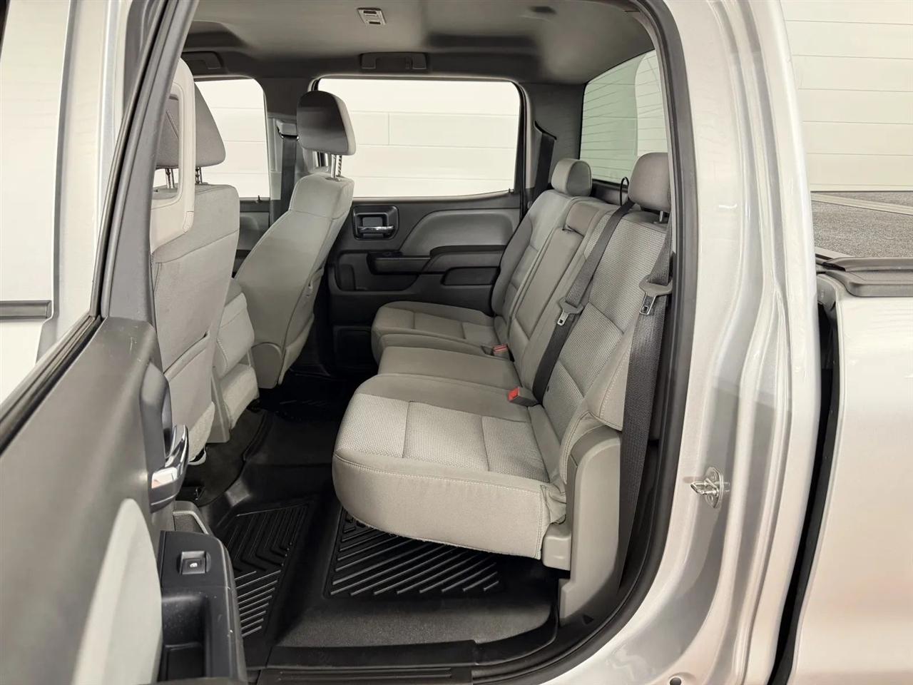 Chevrolet Silverado 1500 Custom Crew Cab 4WD 2018