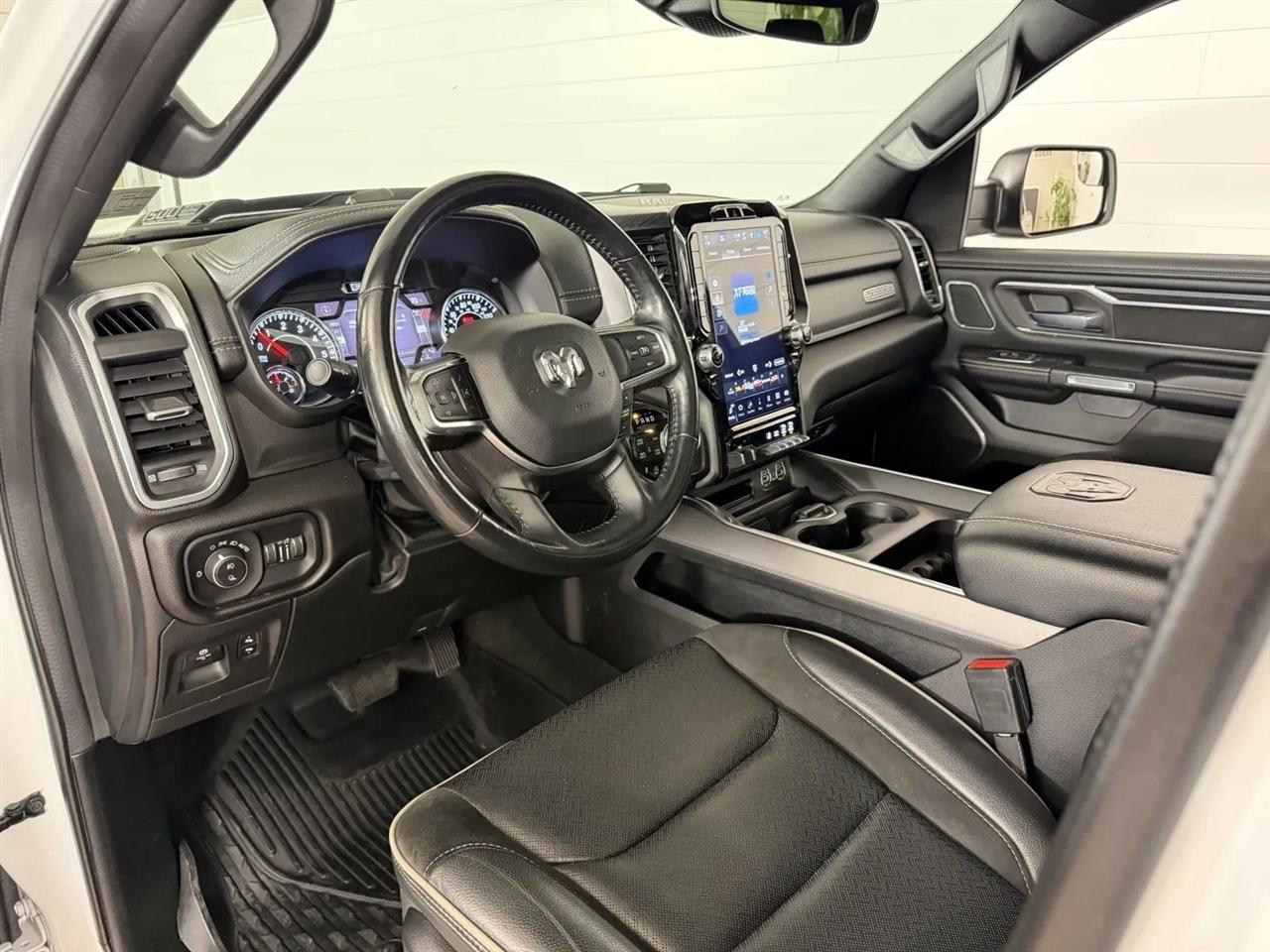RAM 1500 Laramie Crew Cab LWB 4WD 2023