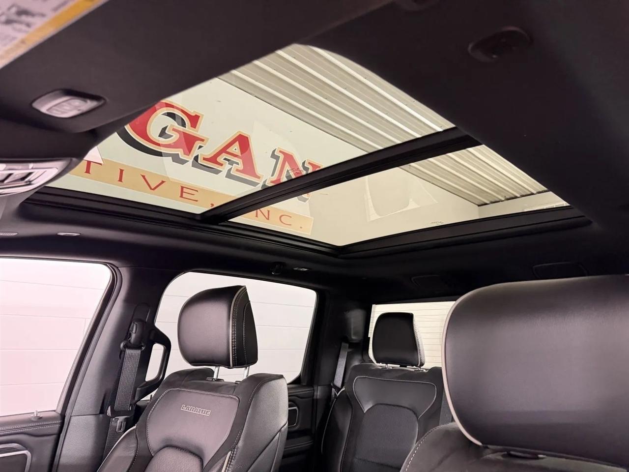 RAM 1500 Laramie Crew Cab LWB 4WD 2023