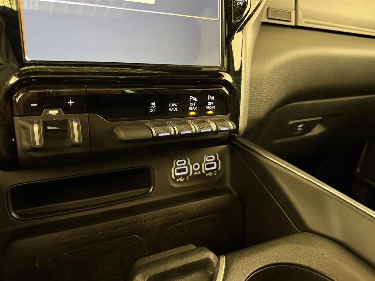 RAM 1500 Laramie Crew Cab LWB 4WD 2023