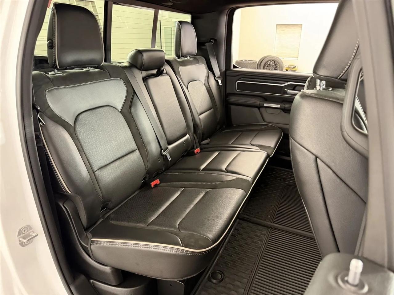 RAM 1500 Laramie Crew Cab LWB 4WD 2023