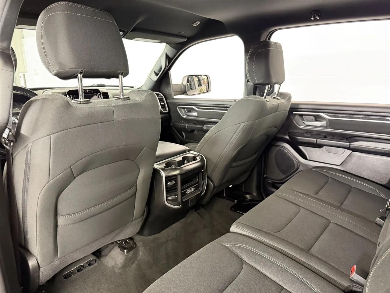 RAM 1500 Big Horn Crew Cab SWB 4WD 2023