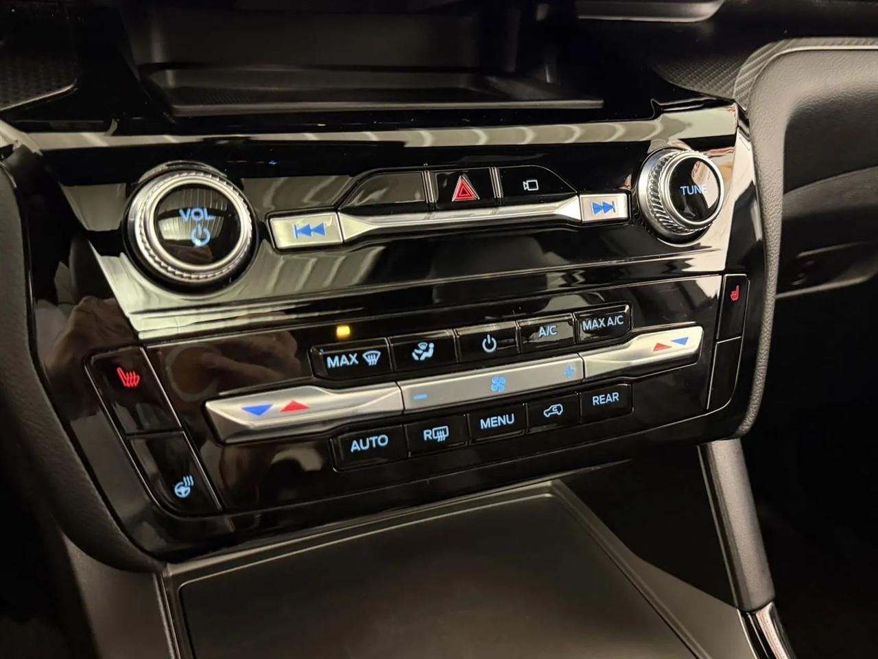 Ford Explorer ST-Line AWD 2022