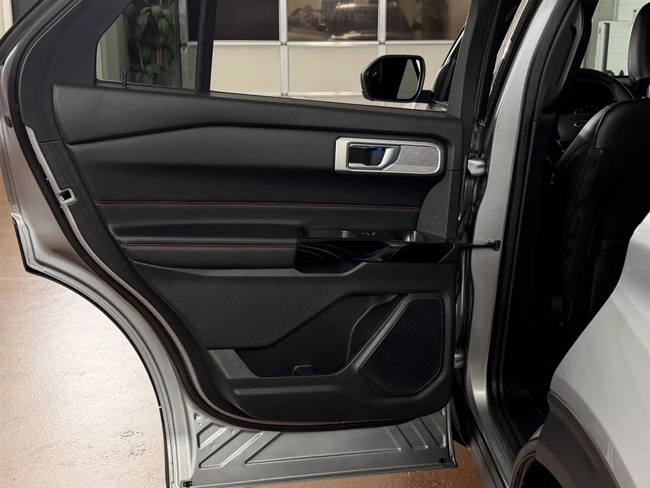 Ford Explorer ST-Line AWD 2022