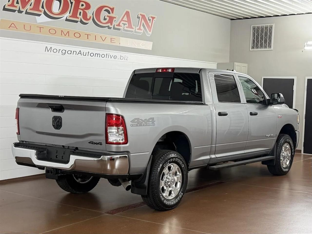 RAM 2500 Tradesman Crew Cab SWB 4WD 2021