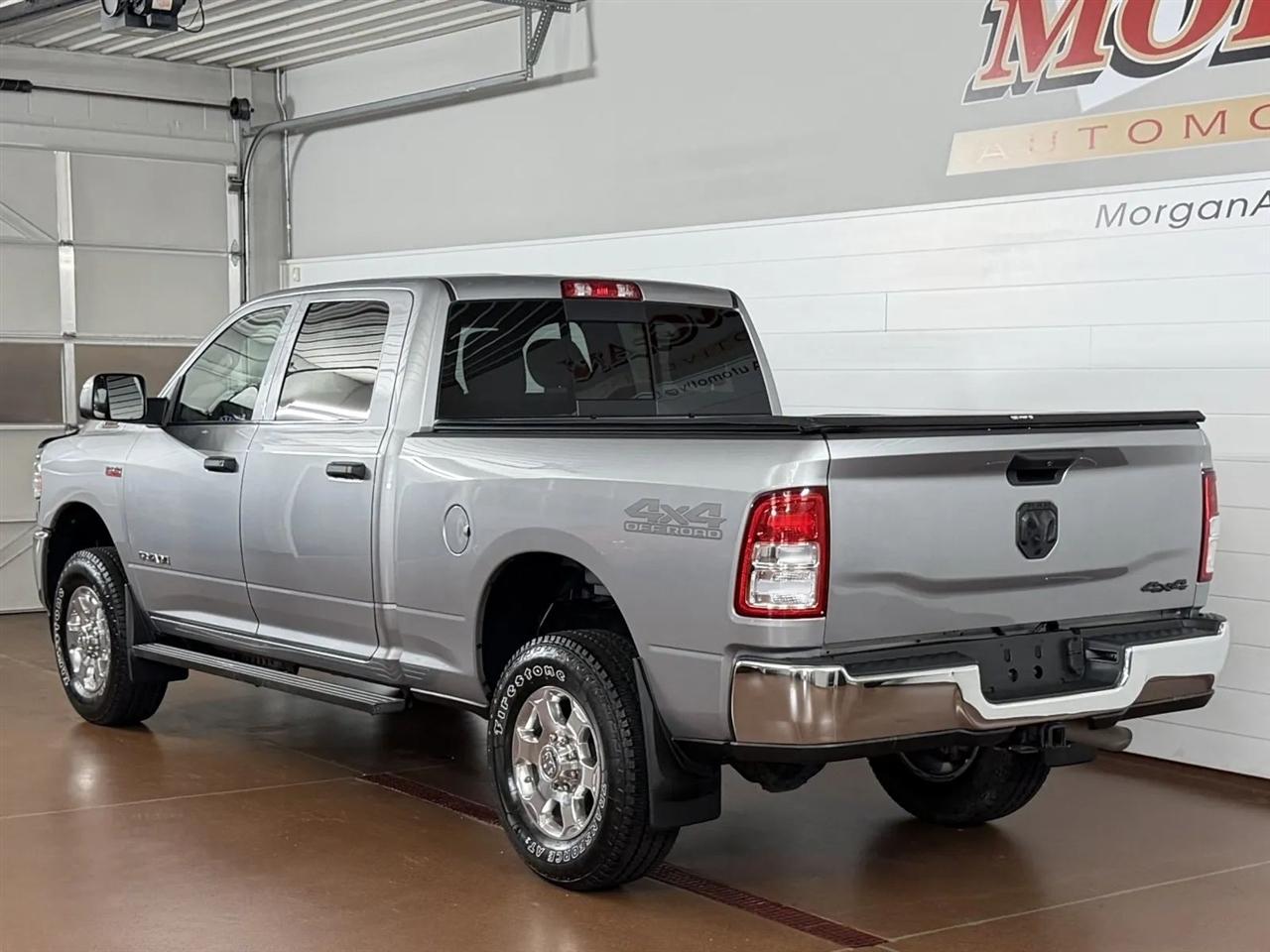 RAM 2500 Tradesman Crew Cab SWB 4WD 2021