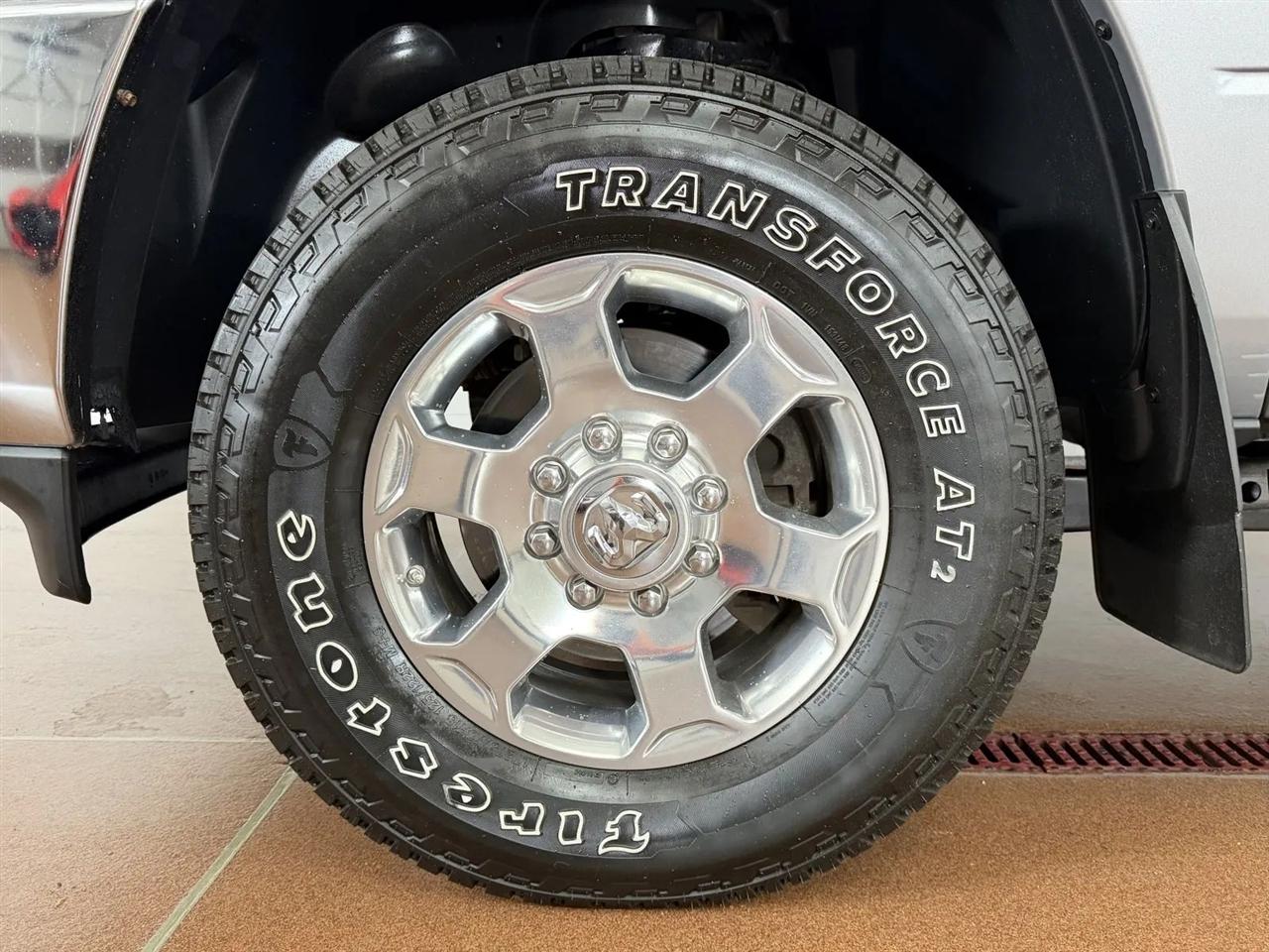 RAM 2500 Tradesman Crew Cab SWB 4WD 2021