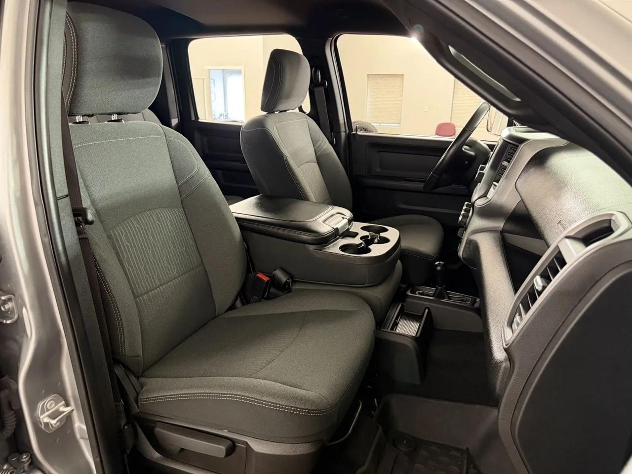 RAM 2500 Tradesman Crew Cab SWB 4WD 2021