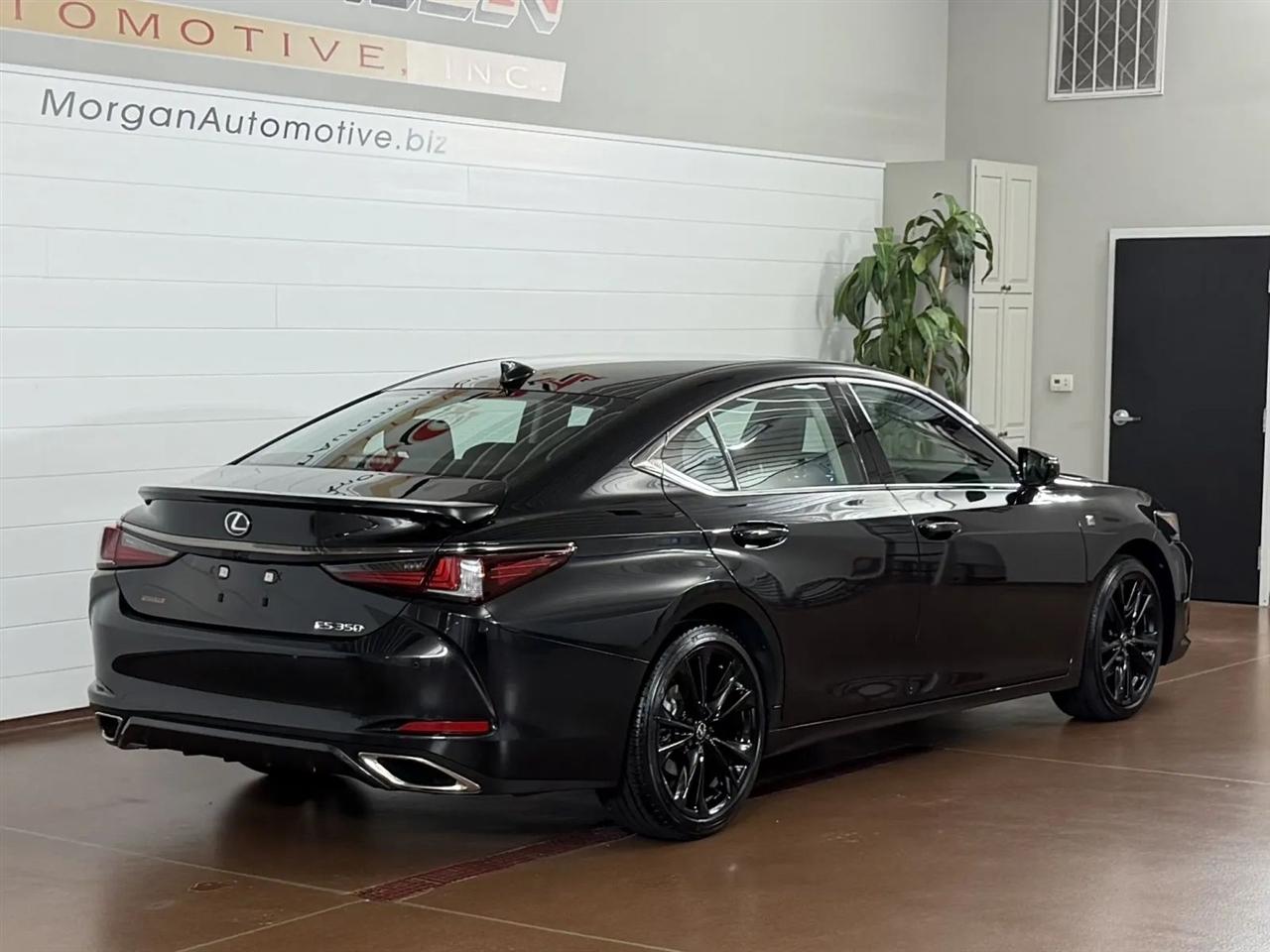 Lexus ES 350 2025