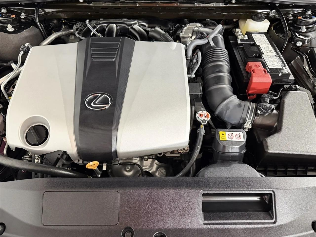 Lexus ES 350 2025