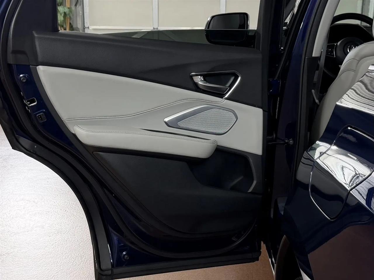 Acura RDX SH-AWD w/Technology Package 2024