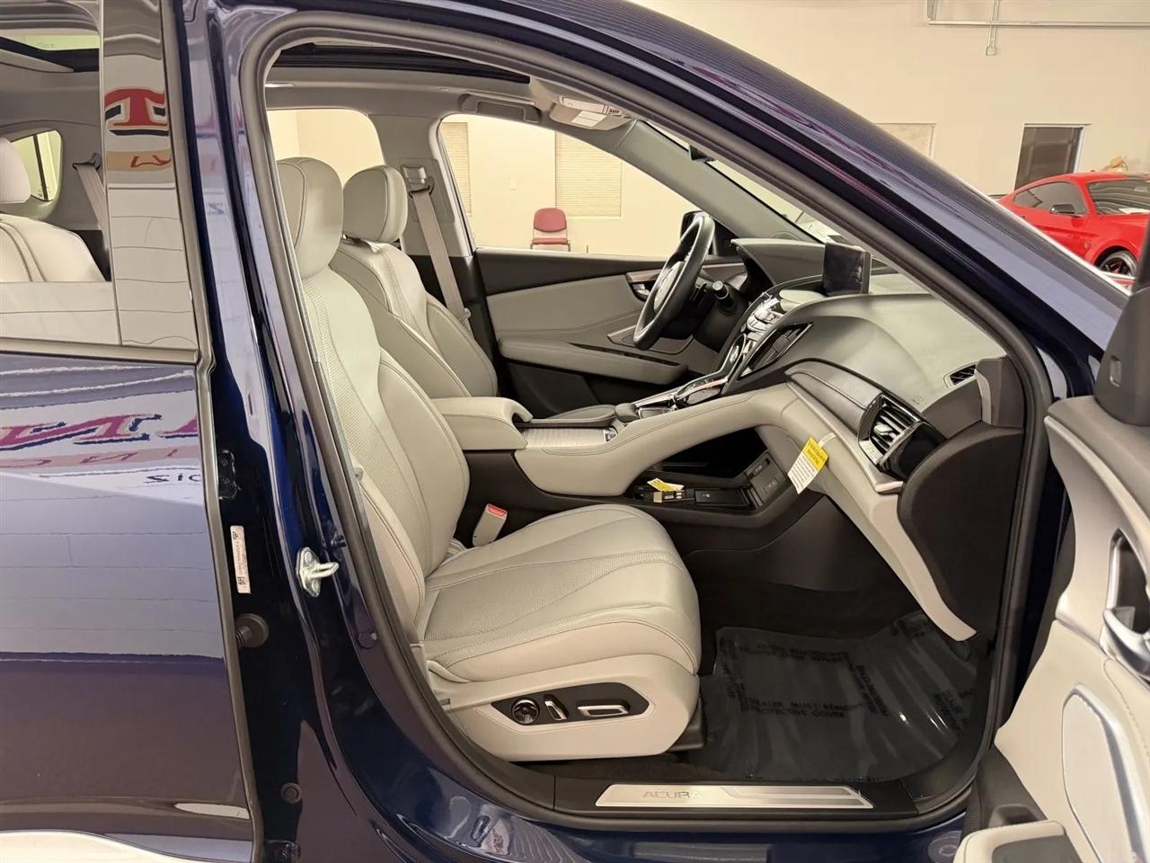 Acura RDX SH-AWD w/Technology Package 2024