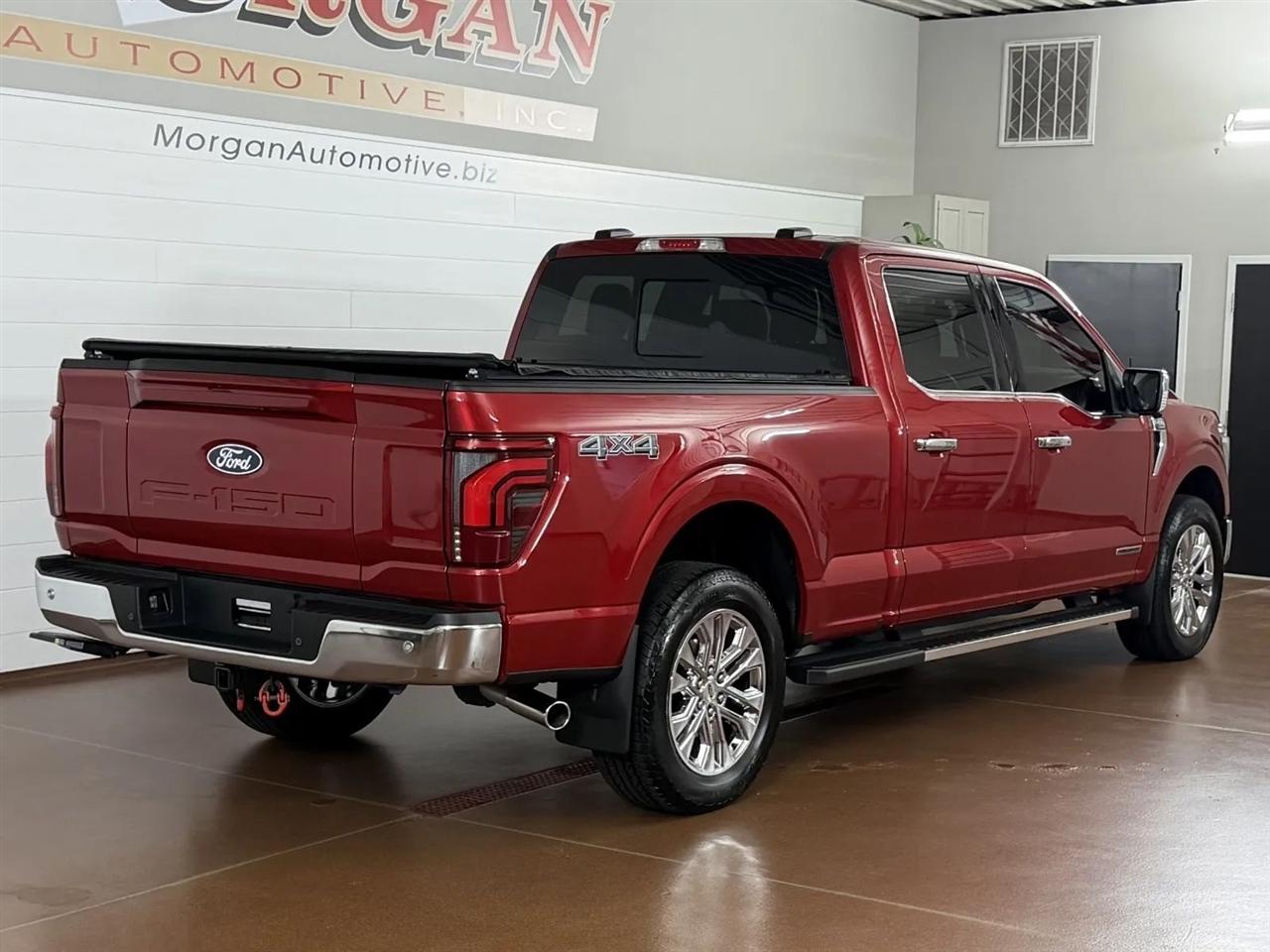 Ford F-150 Lariat SuperCrew 4WD 2024