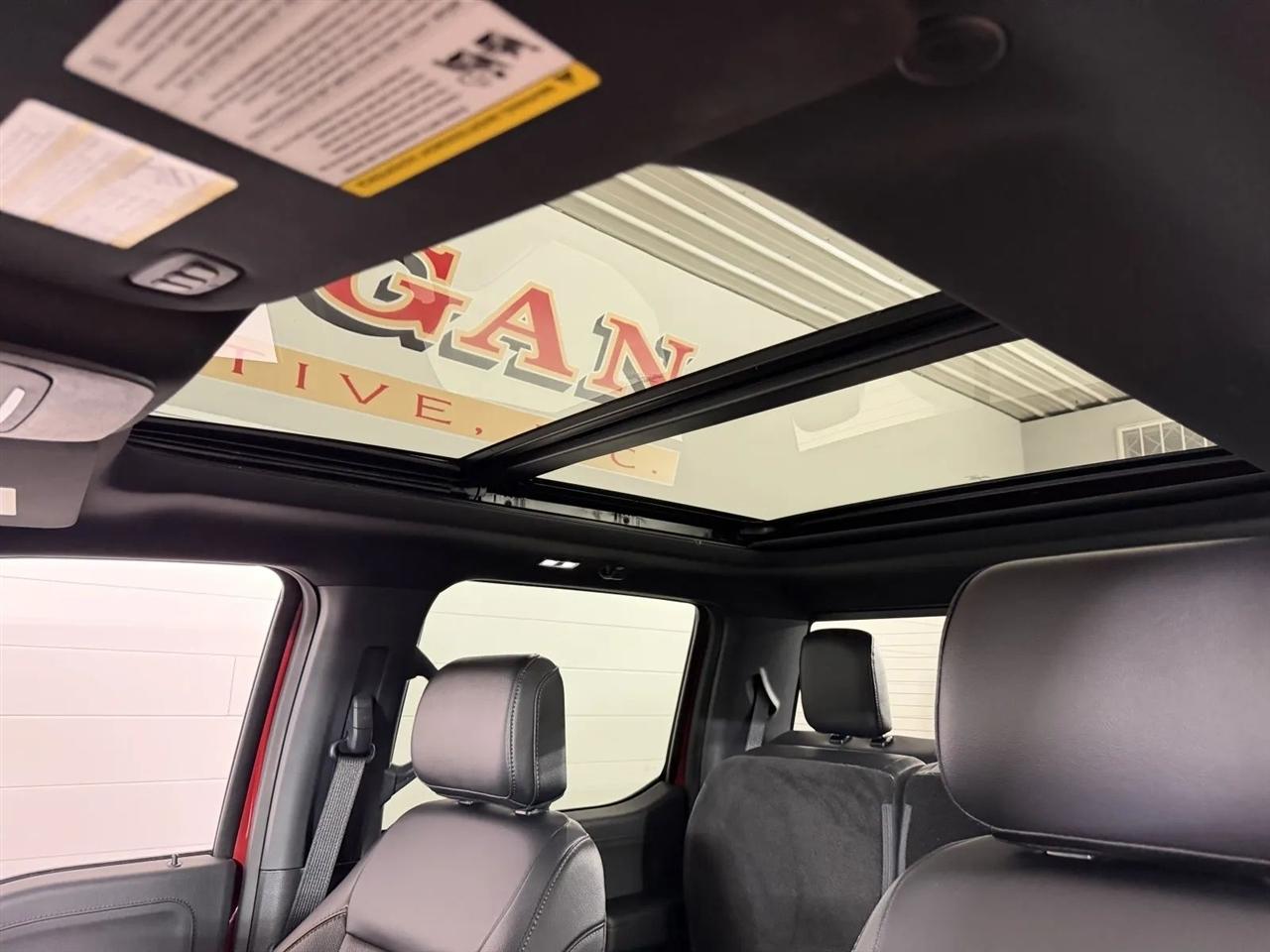Ford F-150 Lariat SuperCrew 4WD 2024