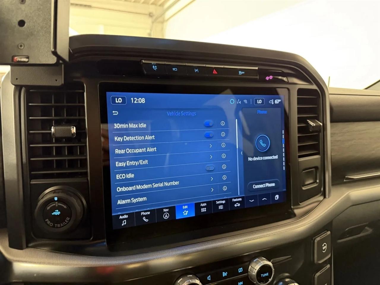 Ford F-150 Lariat SuperCrew 4WD 2024